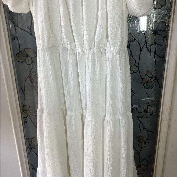 ASTR the label White snickered maxi dress  Size‎ Medium - Picture 14 of 14